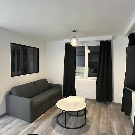 Le Clocher Saint Andre Apartment *